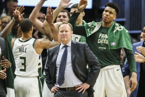 Kaiyun Sports-包含密尔沃基雄鹿训练开放日，国际比赛日更衣室发声引欢呼，国王杯在即，纪律约束更严格的词条