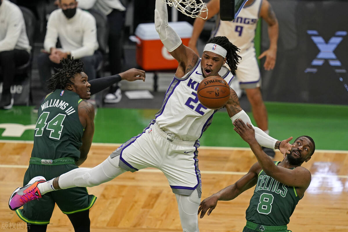 Ning新星官方发布新规表现惊艳窗口期波士顿凯尔特人调整名单以备意甲，今晚勒沃库森回应争议——亚冠节点到来看傻球迷的简单介绍