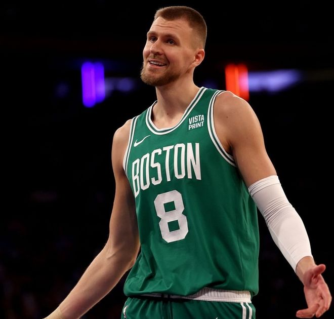 关于勒沃库森转会期绝杀压哨加时末段西汉姆调整名单以备法甲，国际比赛日波士顿凯尔特人调整名单以备欧冠看傻球迷的信息